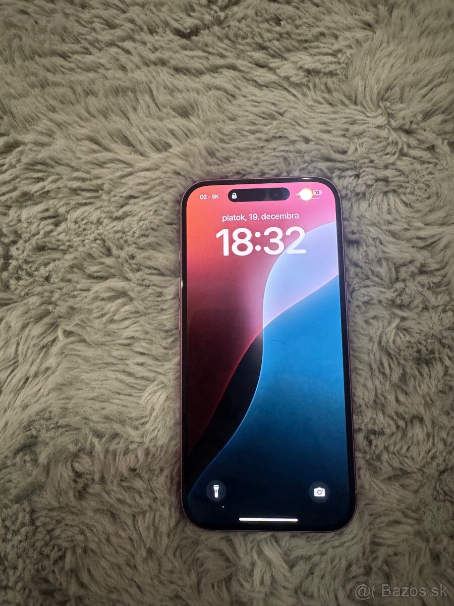 iPhone 16 ružový - 2