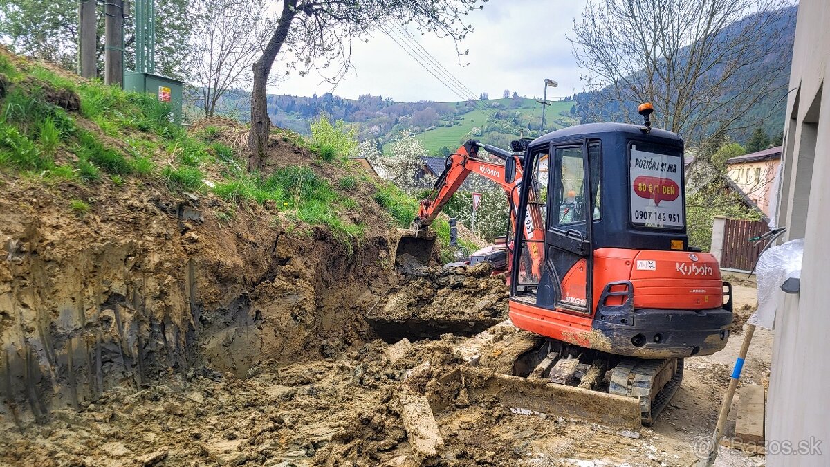 Prenájom bagra 2,8t - 2