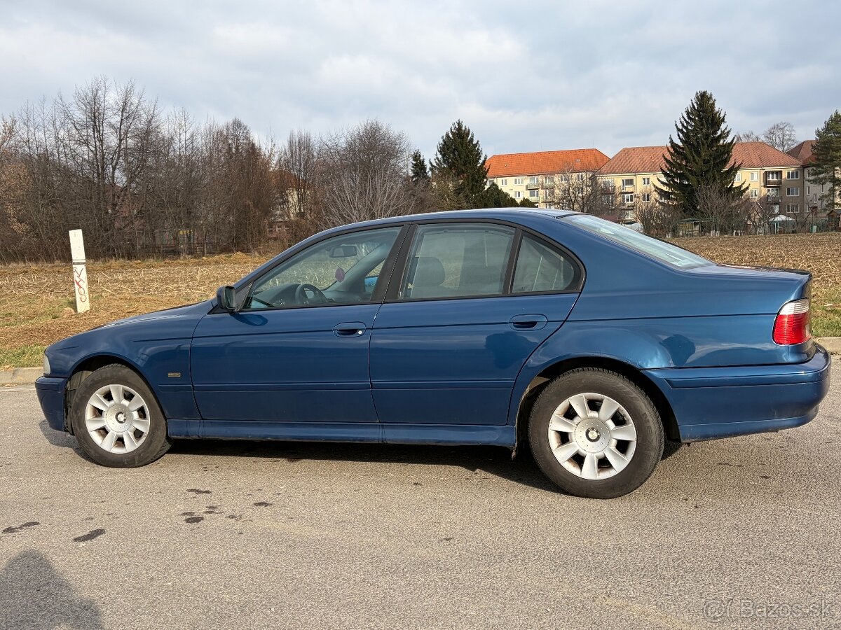 BMW e39 520i 125kw - 2