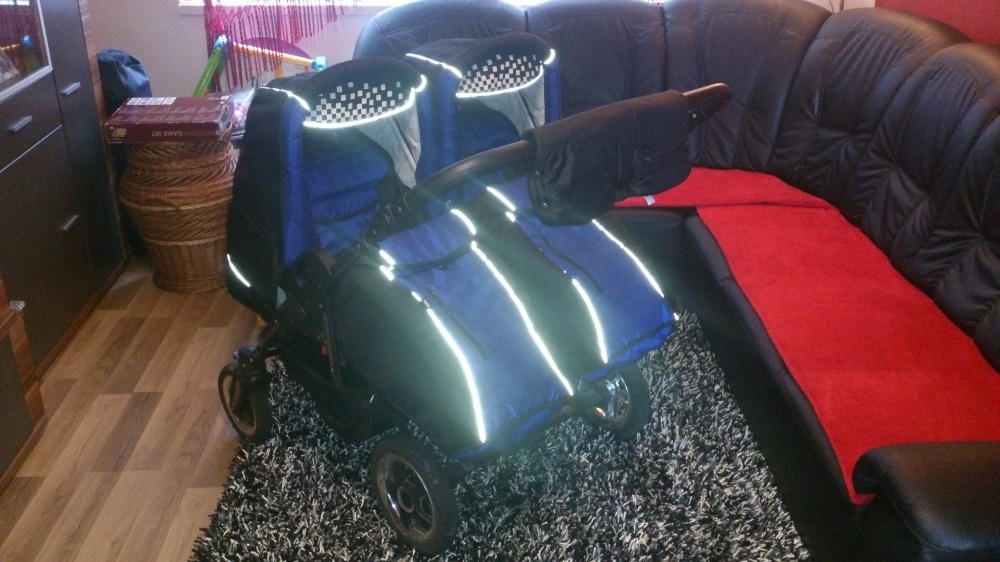 Ponúkam kočík pre dvojičky - 2