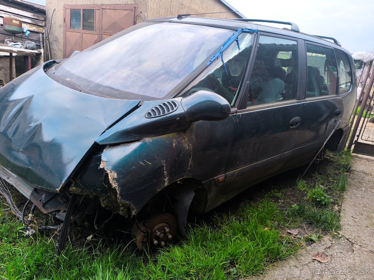 RENAULT ESPACE 2.0 16V – NA NÁHRADNÉ DIELY - 2