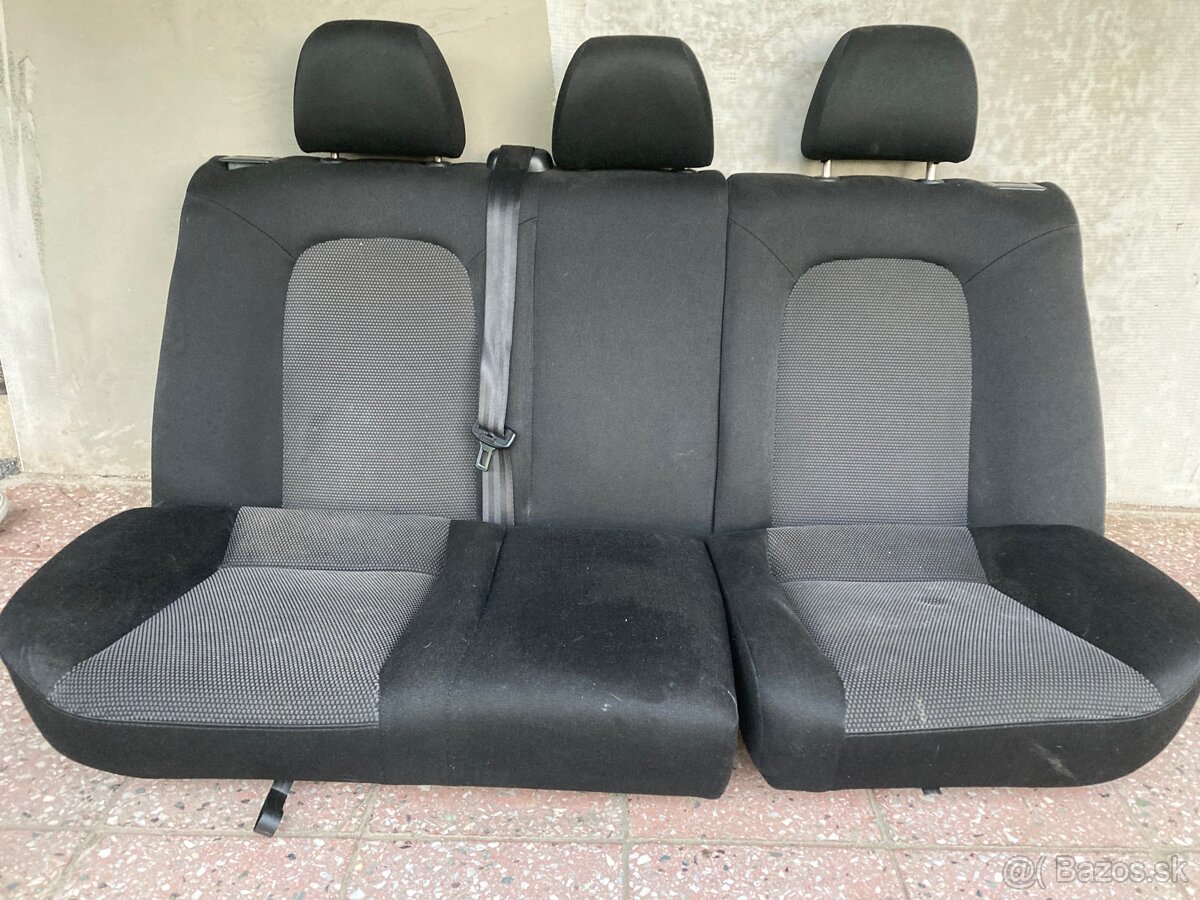 sedadla VW golf 4 - 2