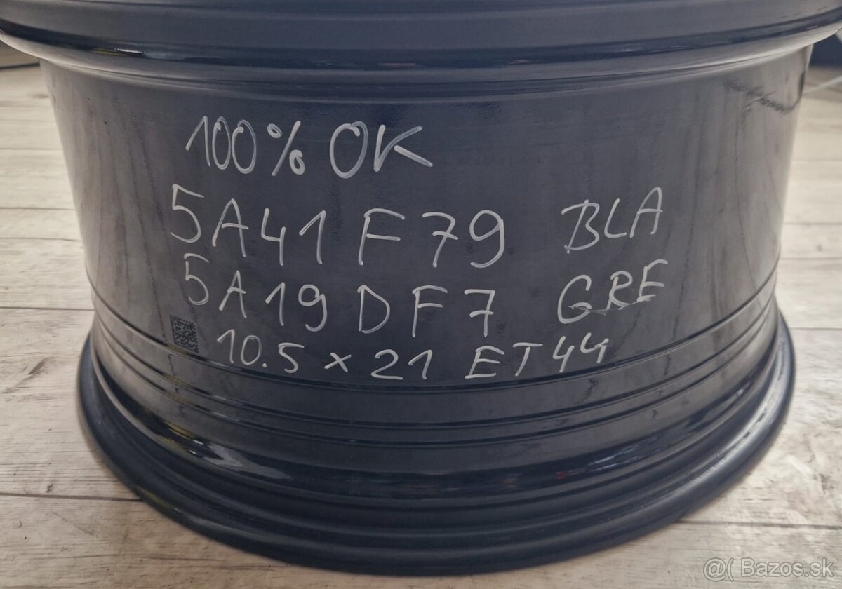 Disk BMW 7 G70 zadny - 2