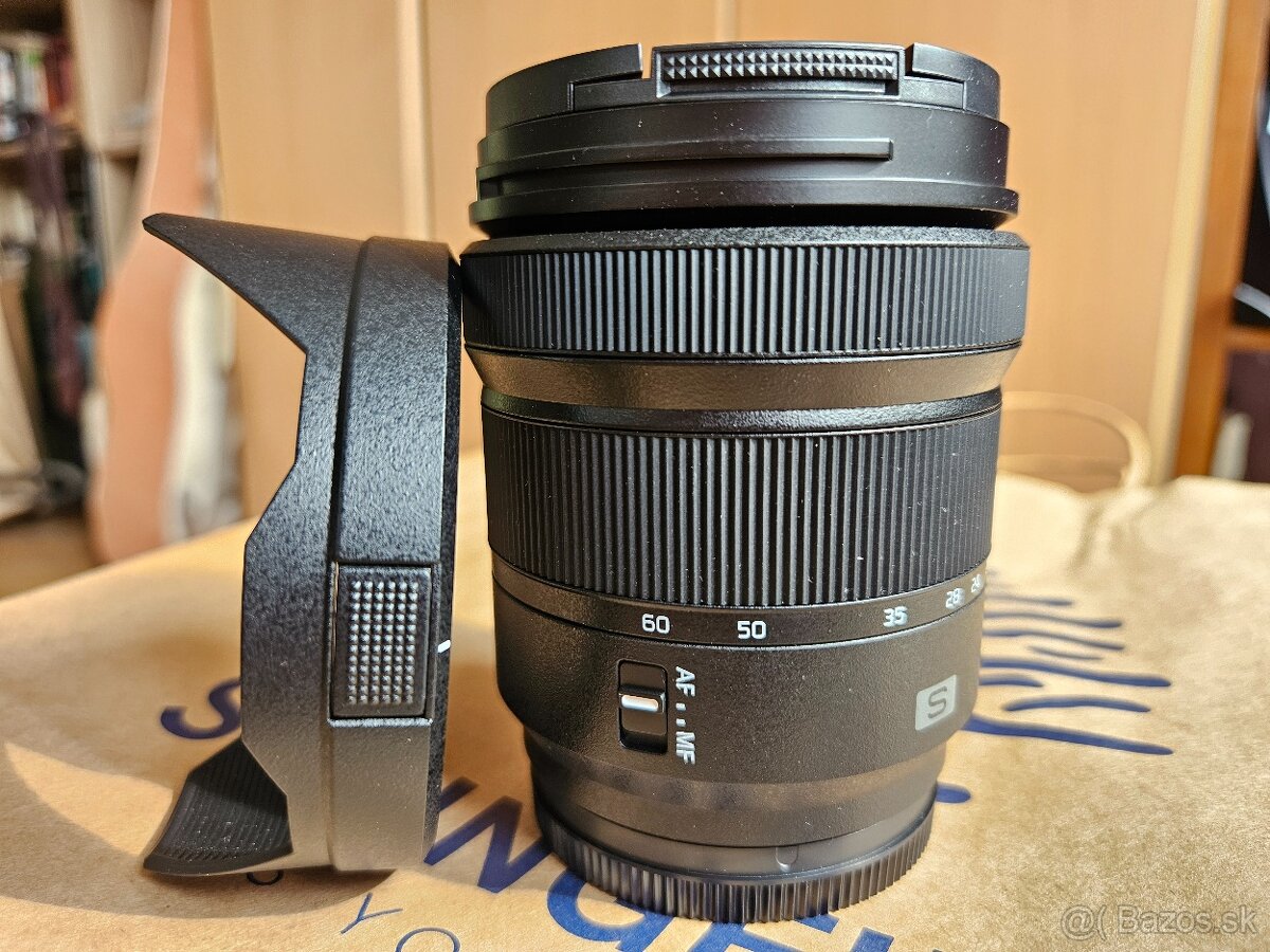 Panasonic LUMIX S 20-60mm f3.5-5.6 - 2