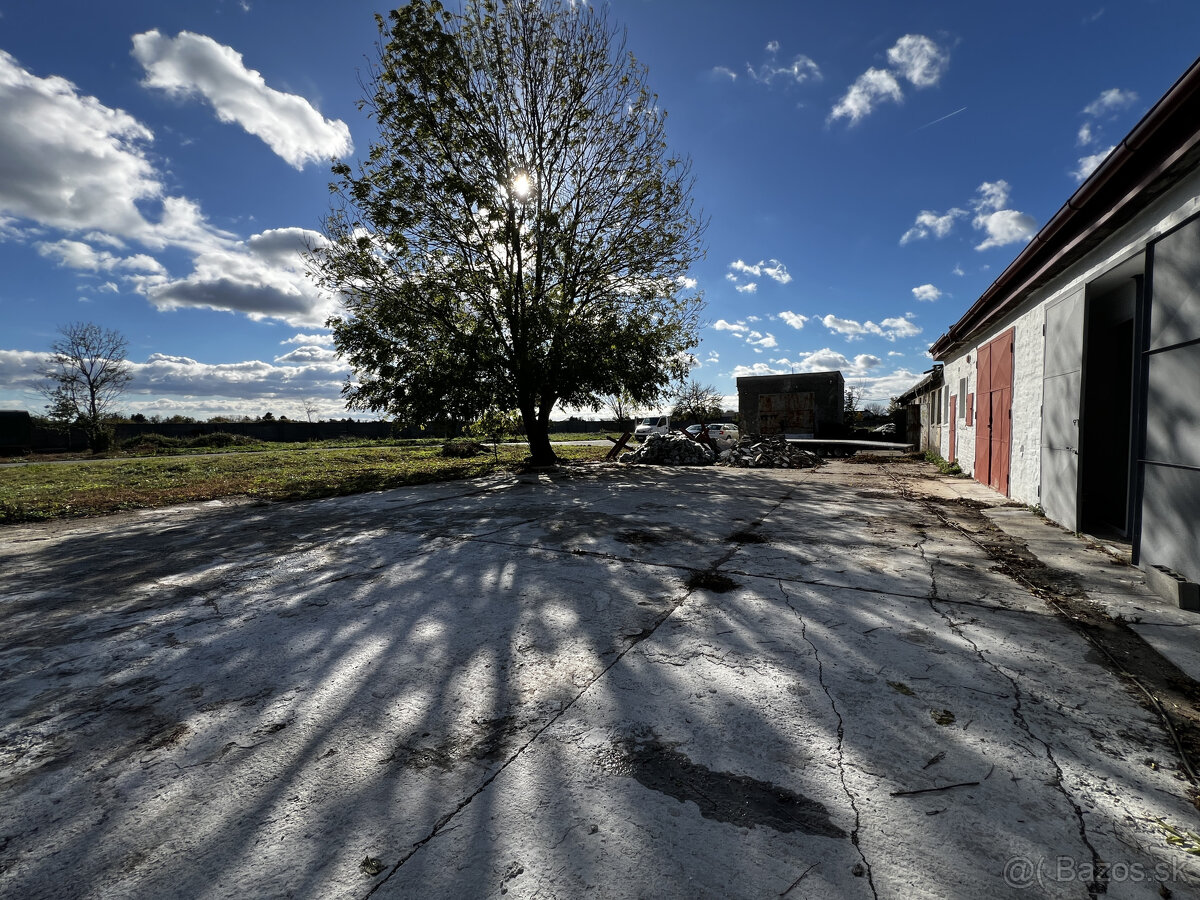 Zaujímavá príležitosť–priemyselný park Štvrtok na Ostrove. - 2