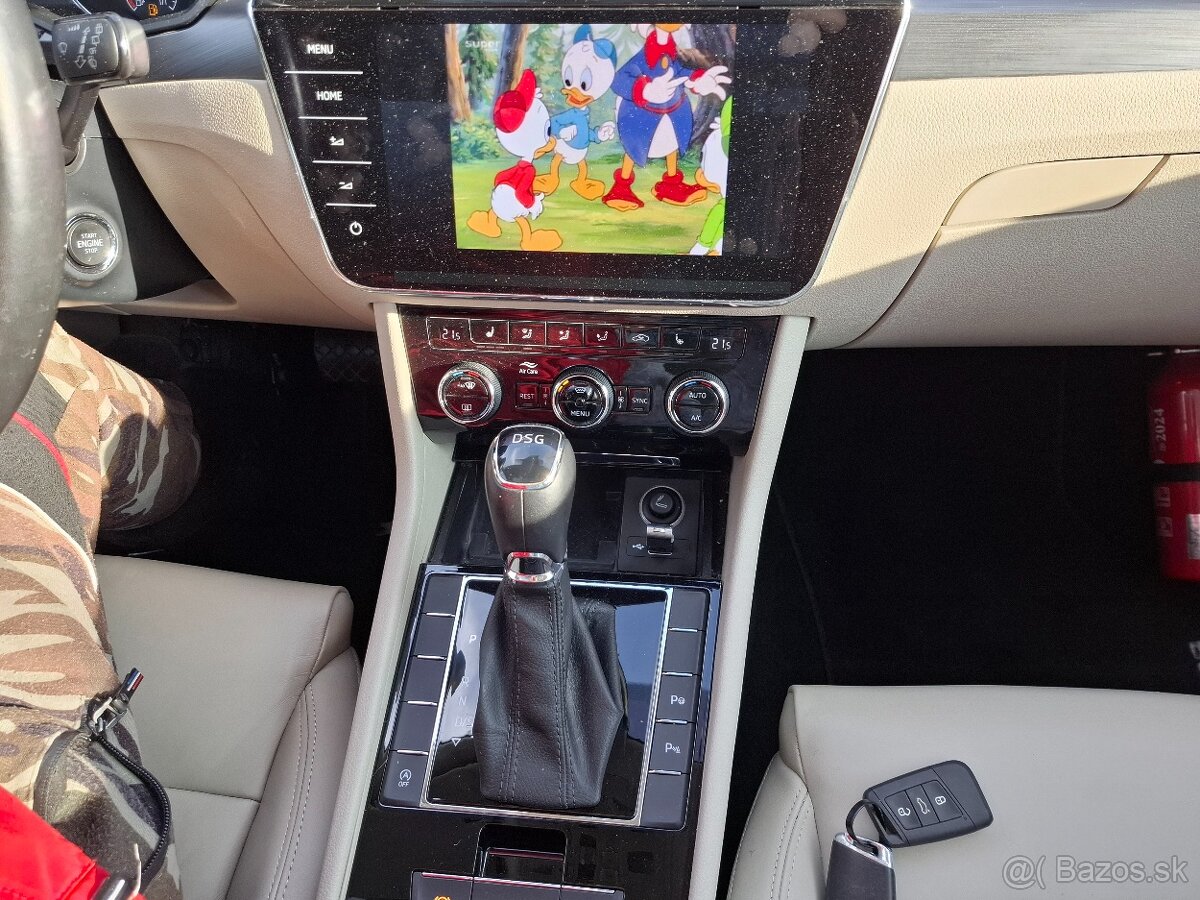 Škoda Superb Combi 2.0 TDI Style DSG 110kw,2019-tka,panorama - 2