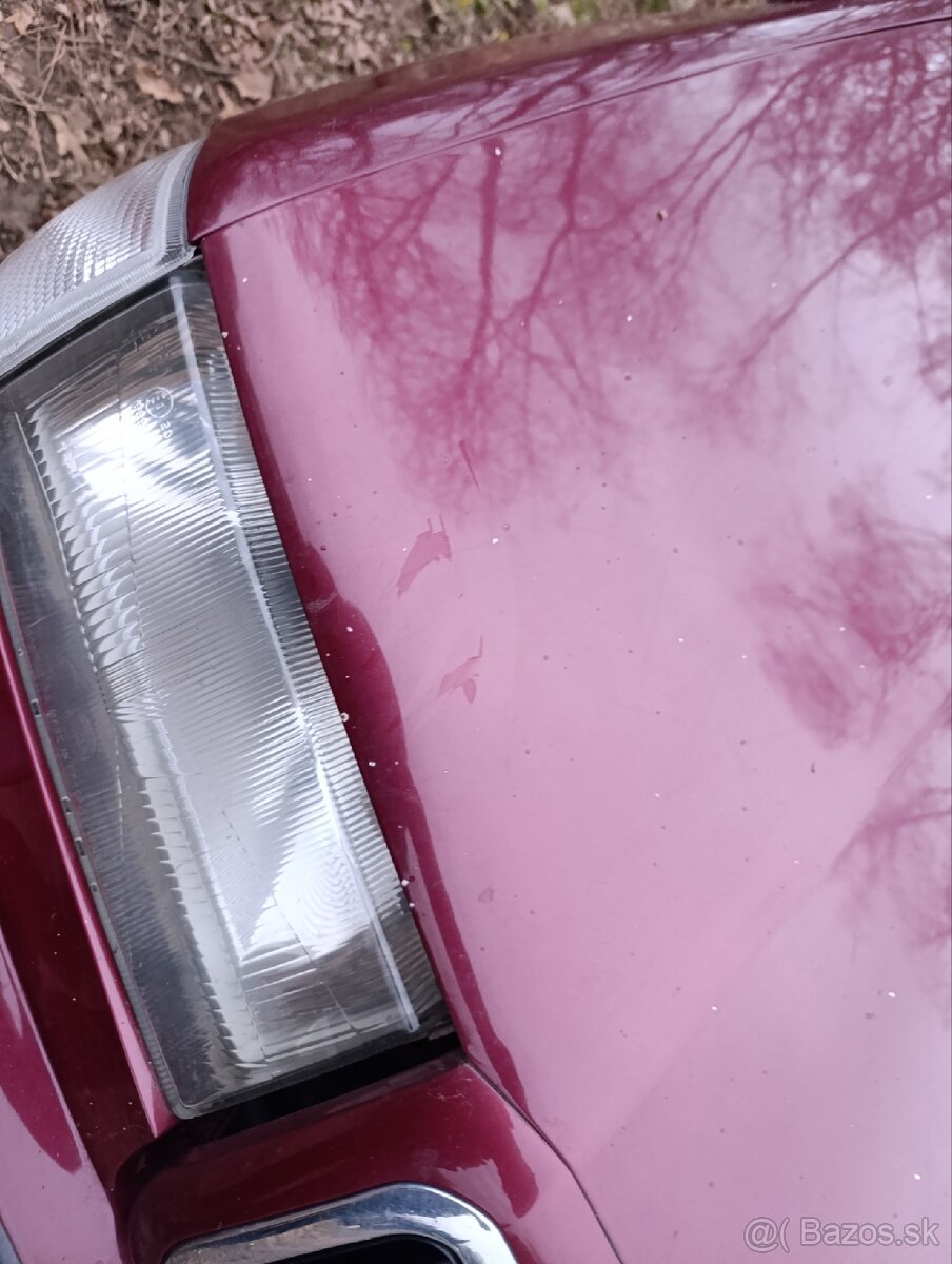 Predná kapota bordová škoda Felicia - 2