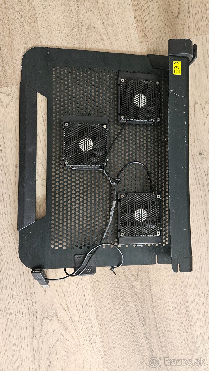 Podložka pod notebook - 2