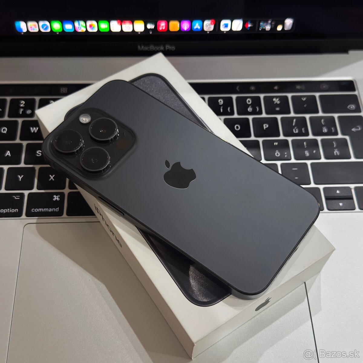 Apple iPhone 15 Pro 512GB - 2