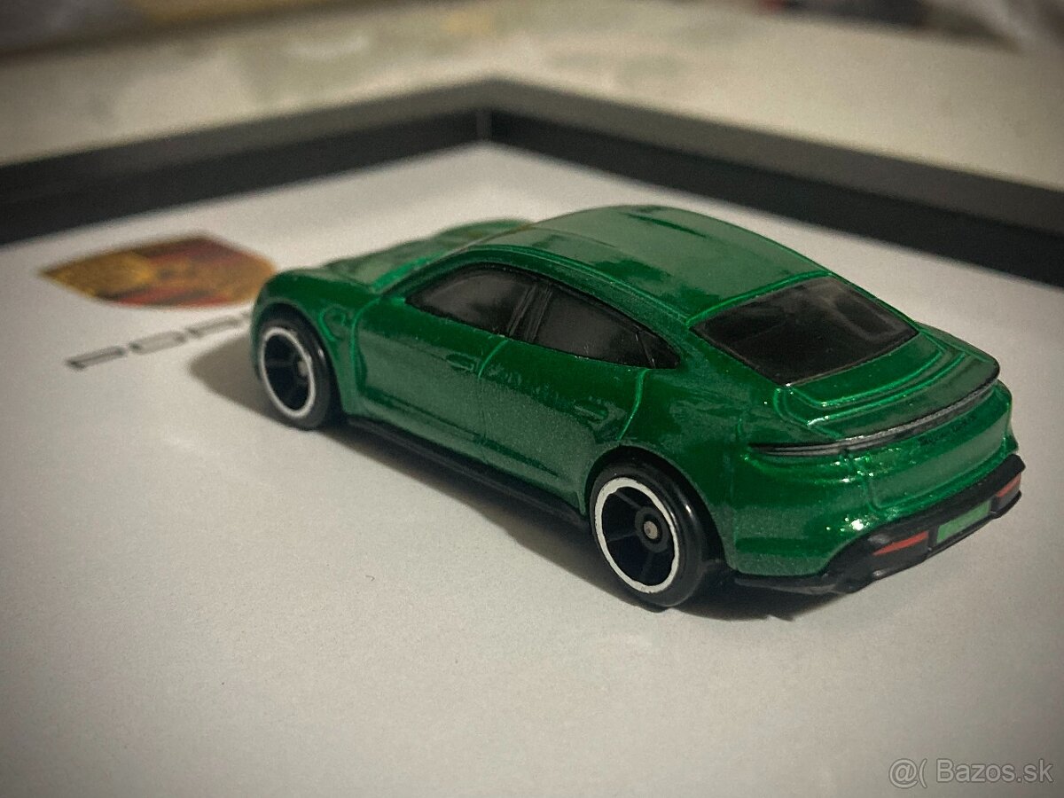 Obraz - auto - Porsche Taycan Turbo S - 2