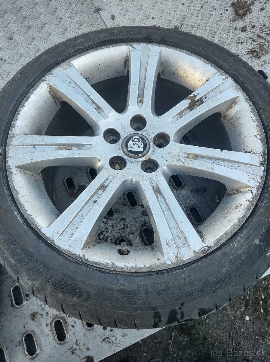 Jaguár 245/45R18 - 2