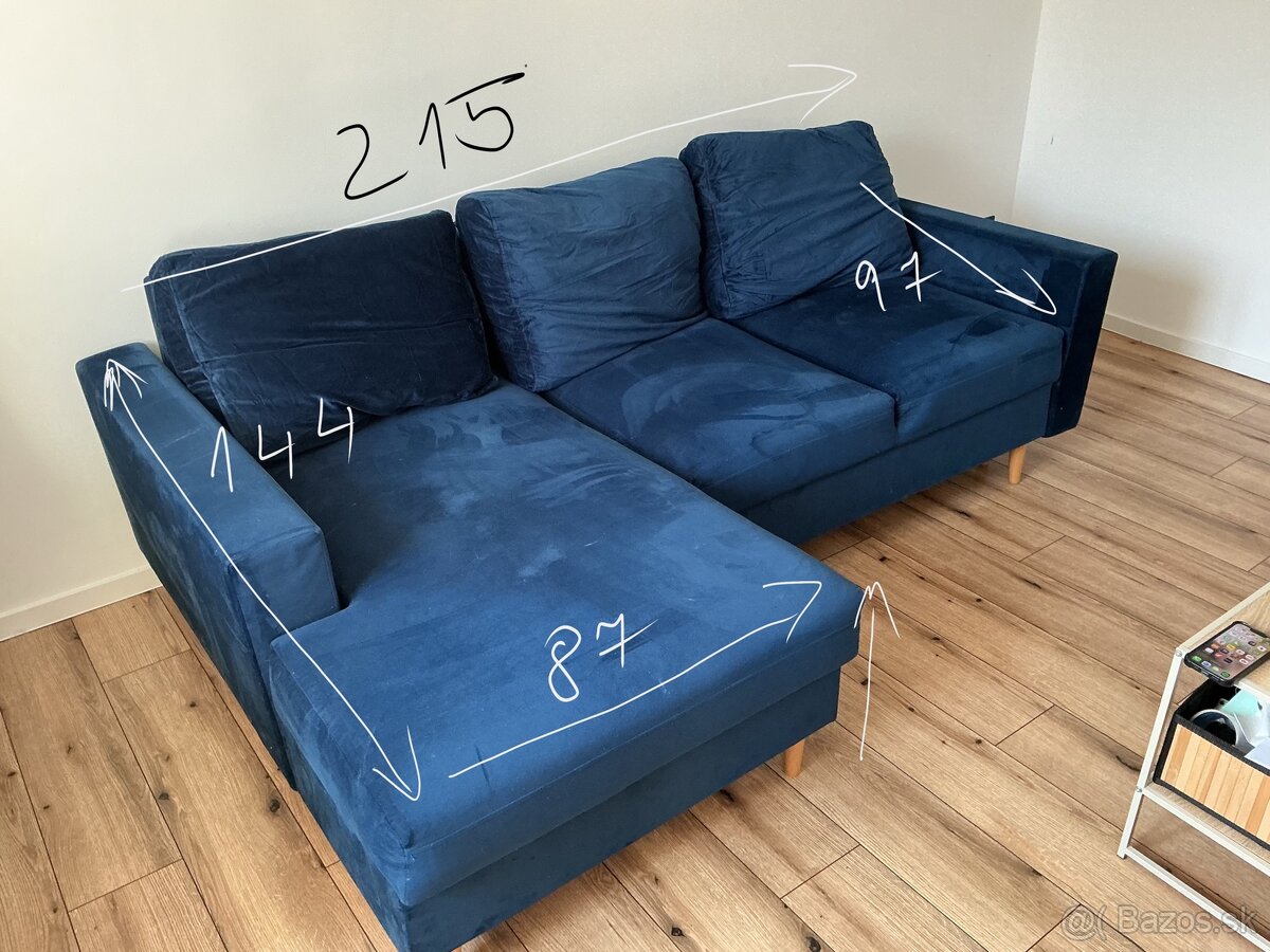 Zamatový modrý gauč - 2