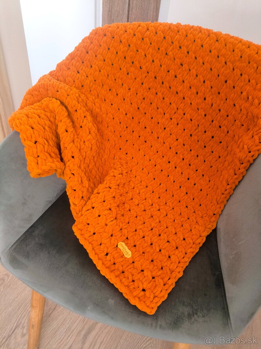 Škoricova deka z Alize Puffy fine - 2