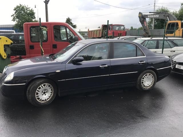 Predám Lancia Thessis 3,2 V6ben. - 2