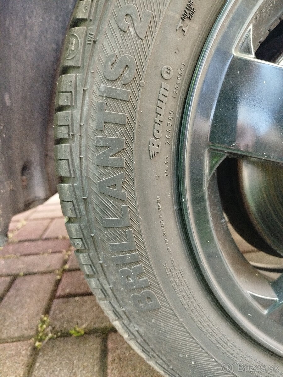 Predam 4 elektrony Fabia 1 - 2