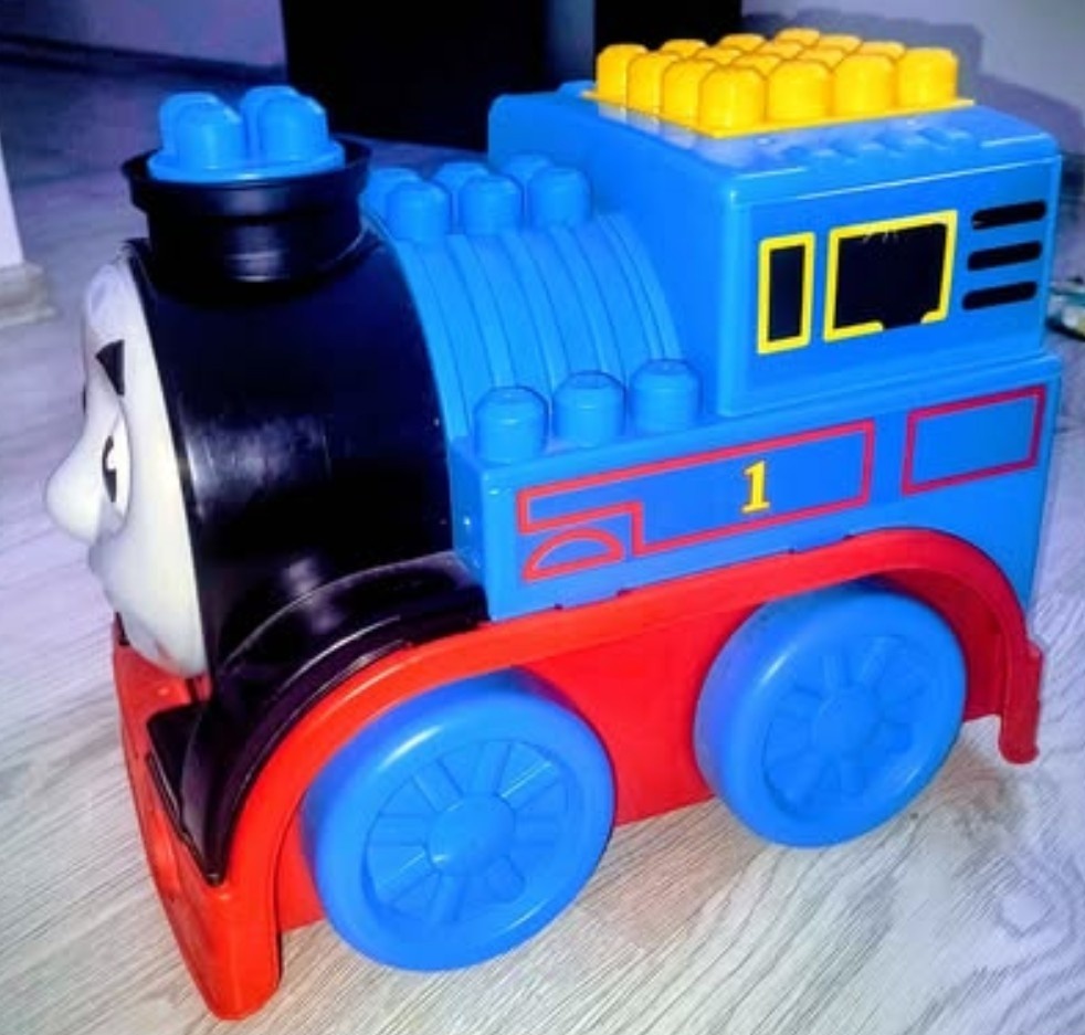 LEGO Mega bloks Mašinka Tomáš - 2