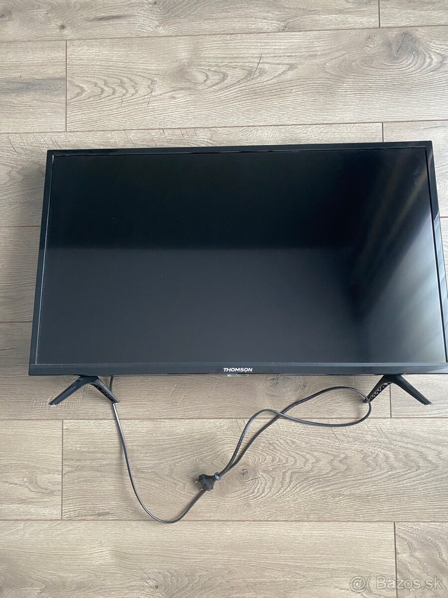Predám tv Thomson 32HD3306 + zdarma DVB anténa - 2