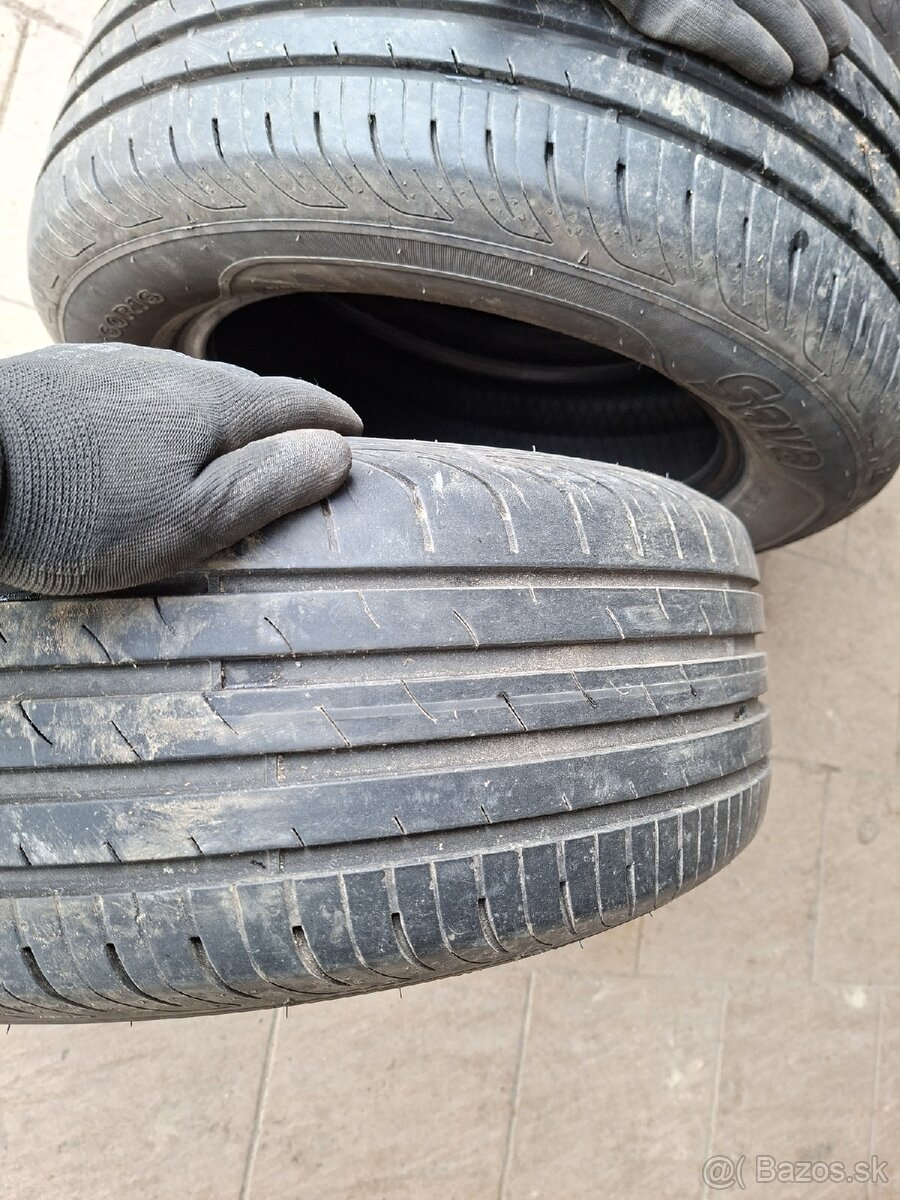 SAVA Intensa HP2 215/60 R16 - 2