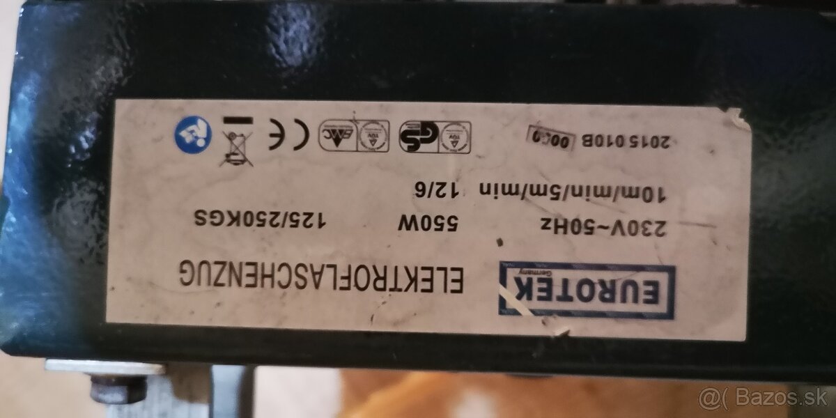 Stavebný navijak - 2