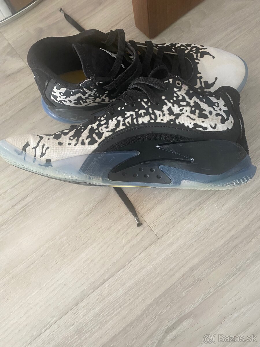 Halovky Air Jordan Zion 3 Black - 2