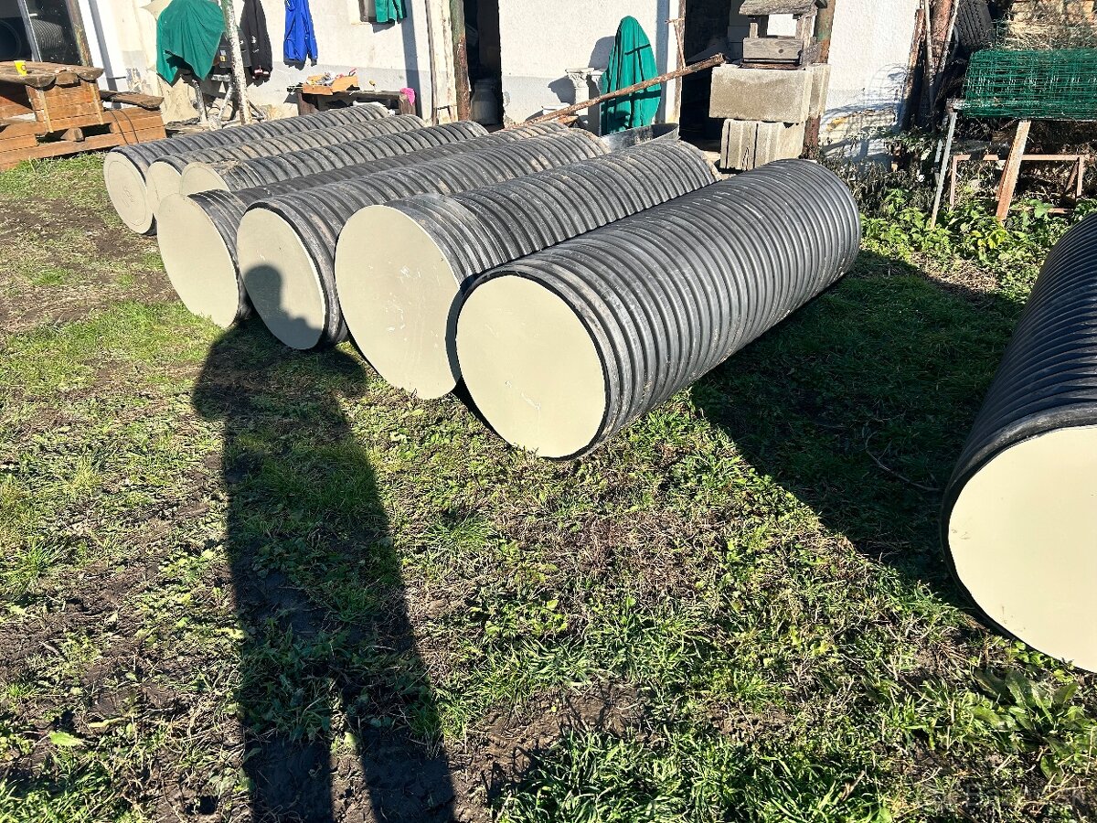 Precerpavacia kanalizačná šachta - 2