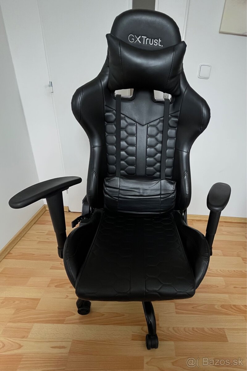 🪑 Predám hernú stoličku Trust Gaming GXT 708 Resto (čierna) - 2