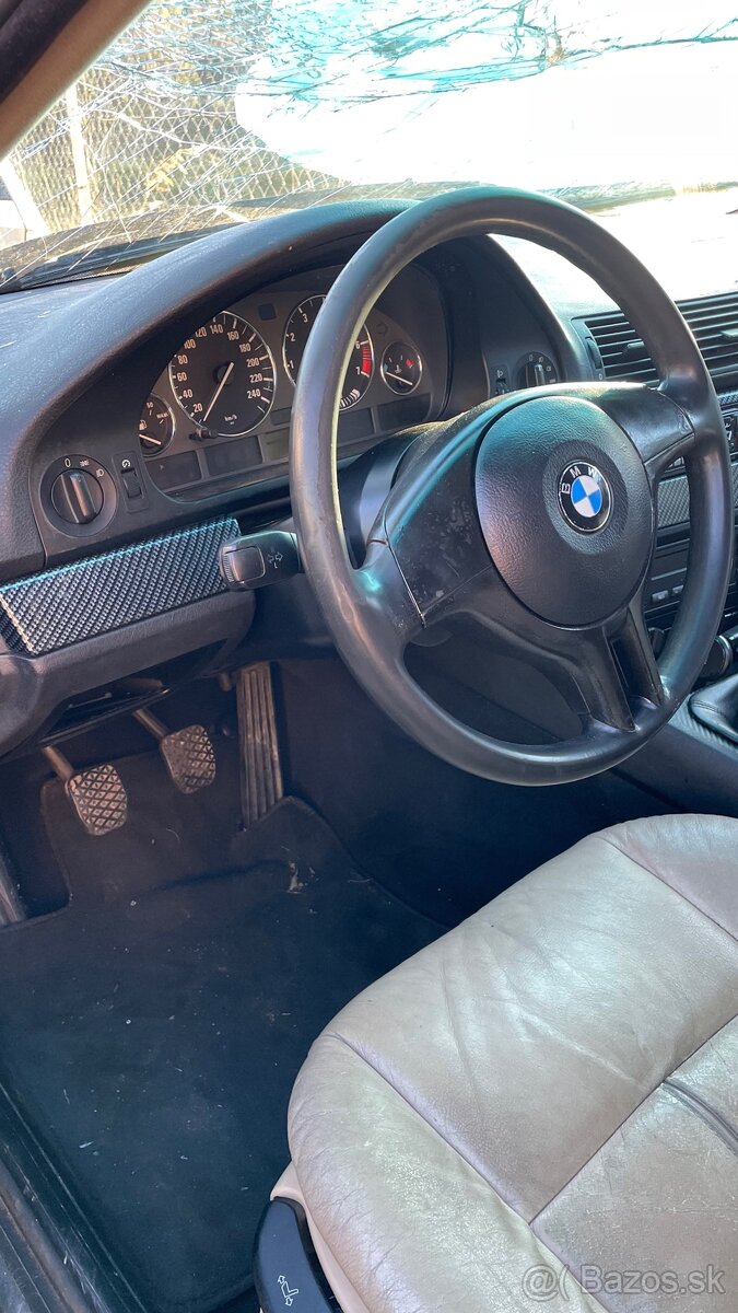 Rozpredam bmw e39 328i - 2