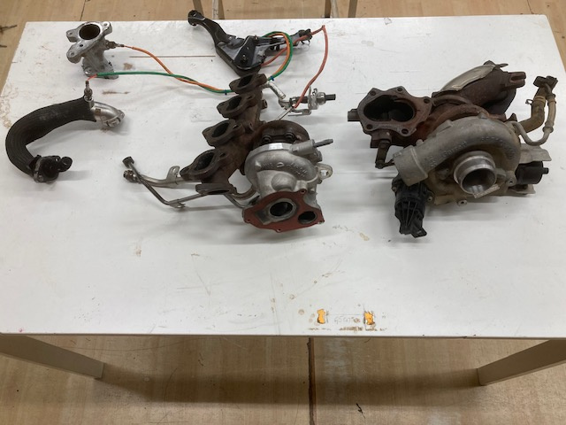 Repasované súčiastky na motor Renault Master M9T 726 - 2