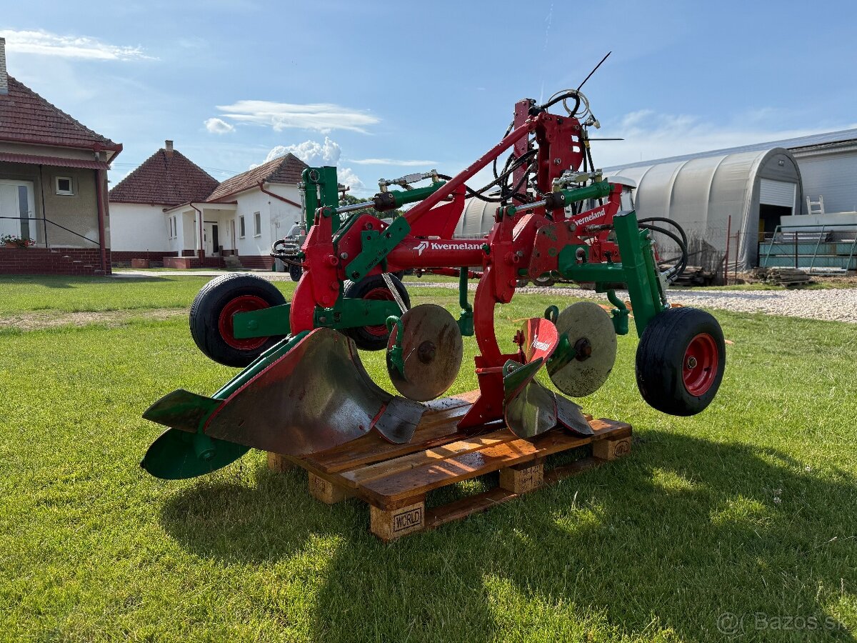 Pluh - súťažný pluh Kverneland - 2