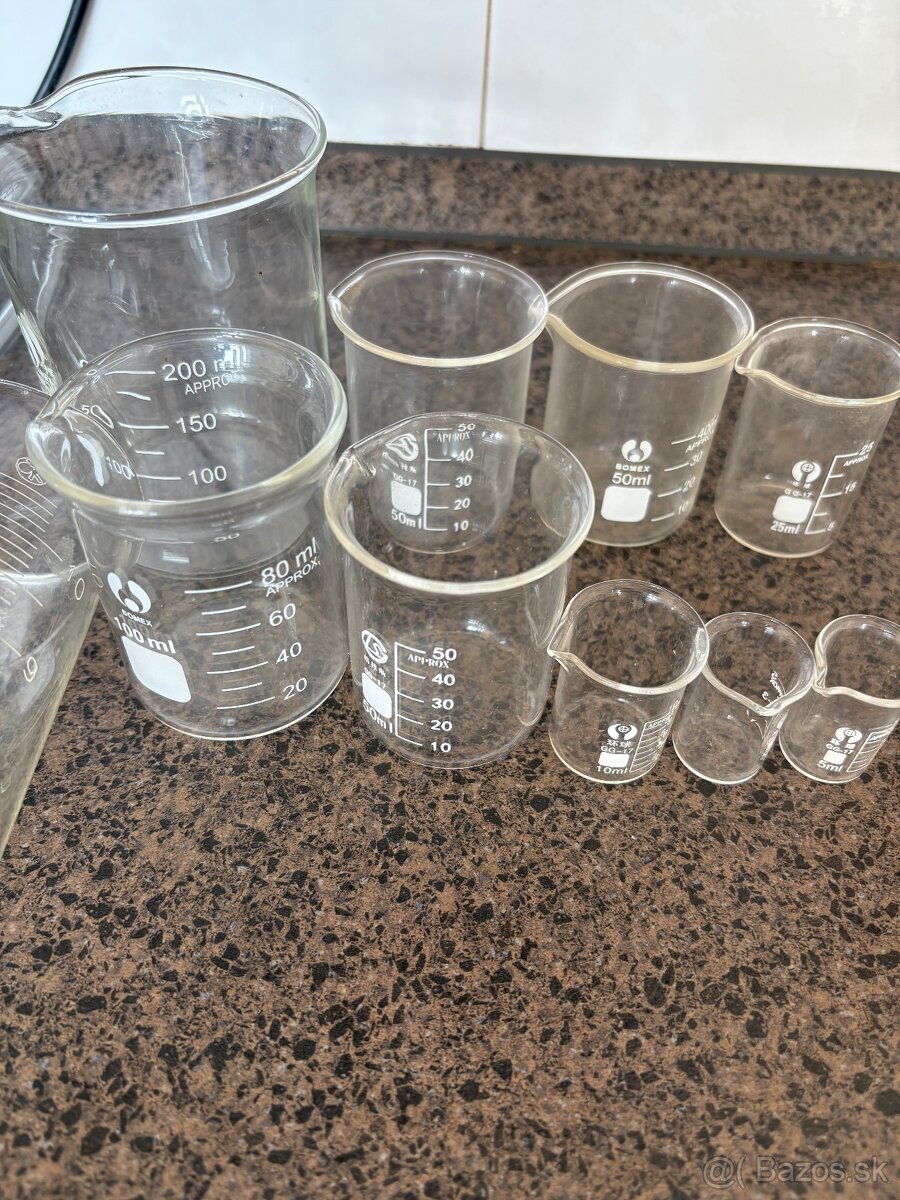 Laboratórne sklo, odmerky, valec, pipety - 2