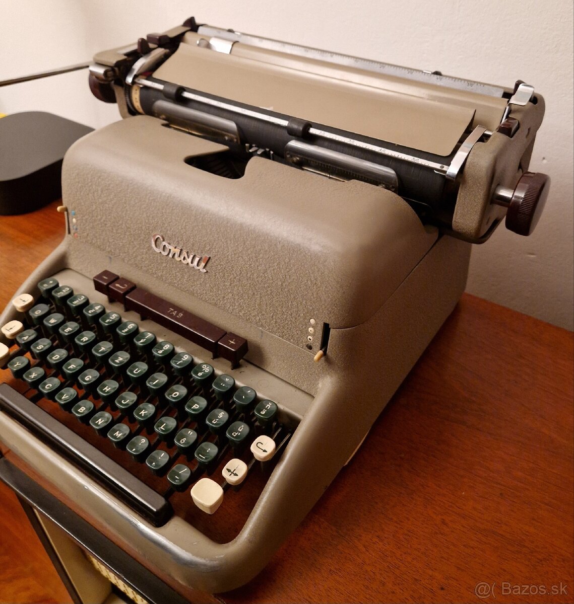 Písací stroj Consul 60r - 2