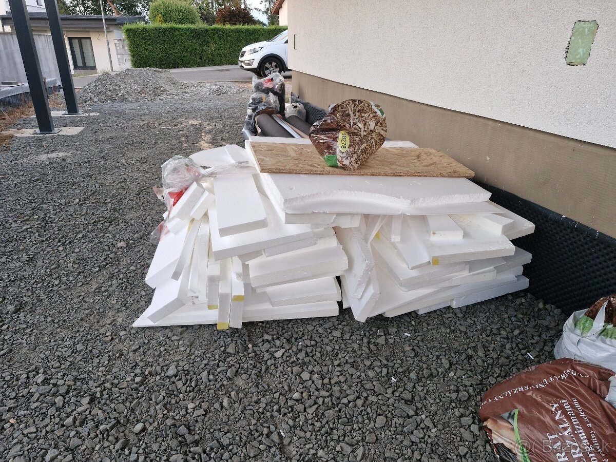 Zvyšky spadoveho polystyrénu - 2