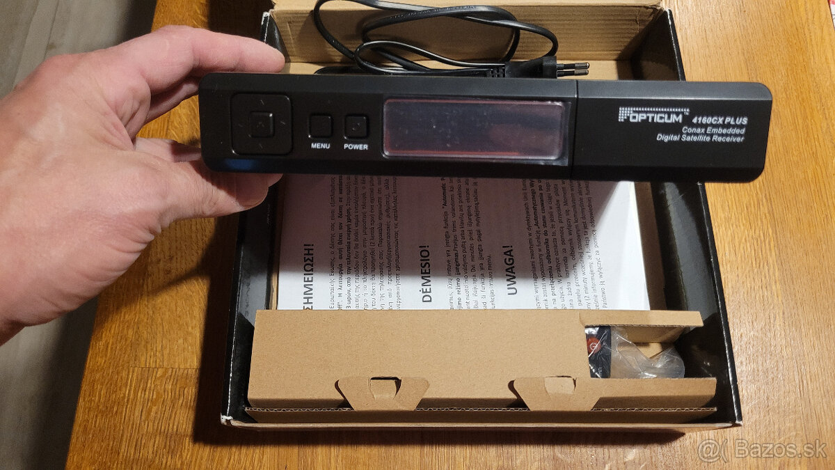 Predám nepoužívaný satelitný prijímač Opticum 4160CX Plus - 2