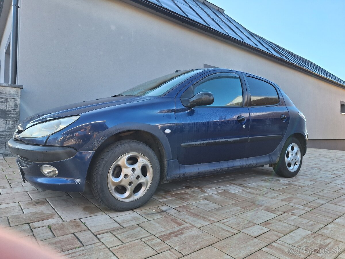 Peugeot 206 1.4 55kw Automaticka prevodovka - 2