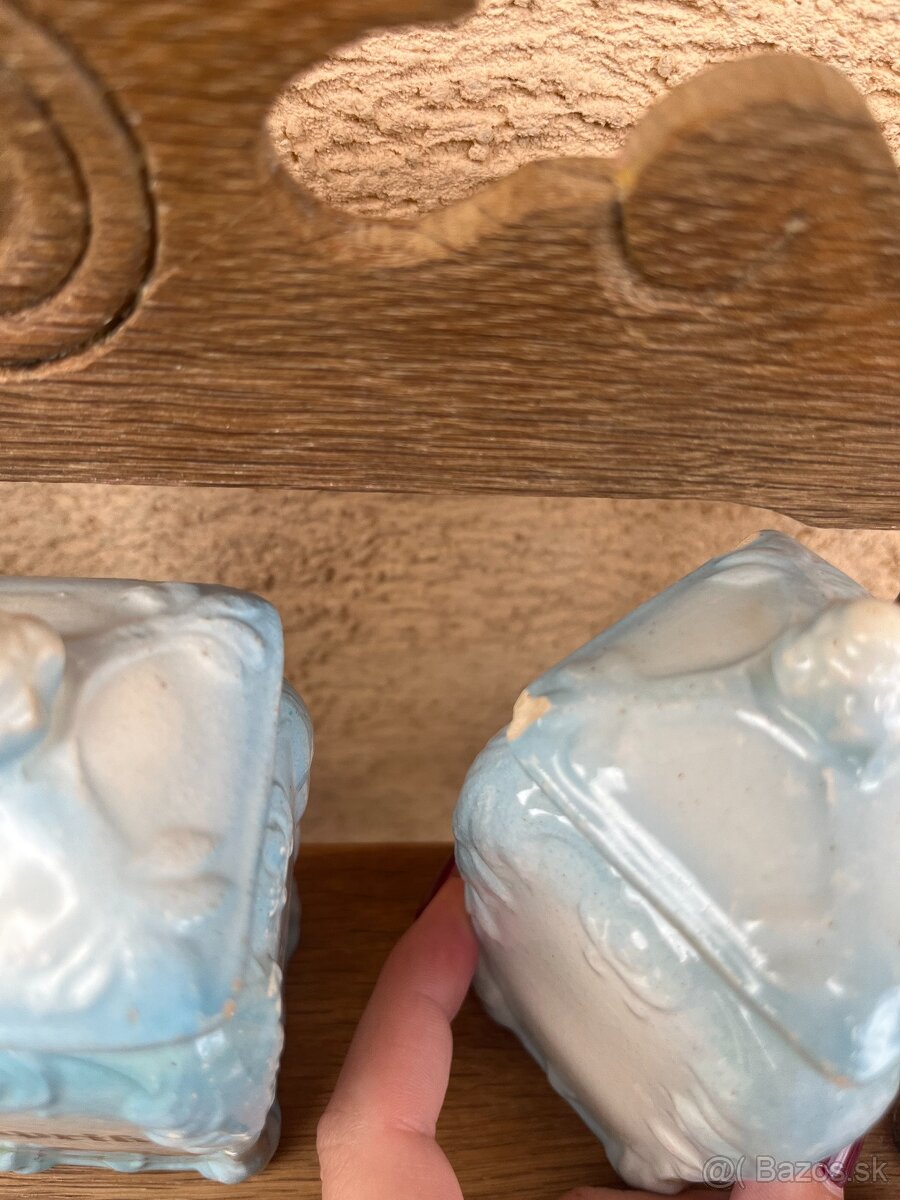 Malé koreničky s poličkou - 2