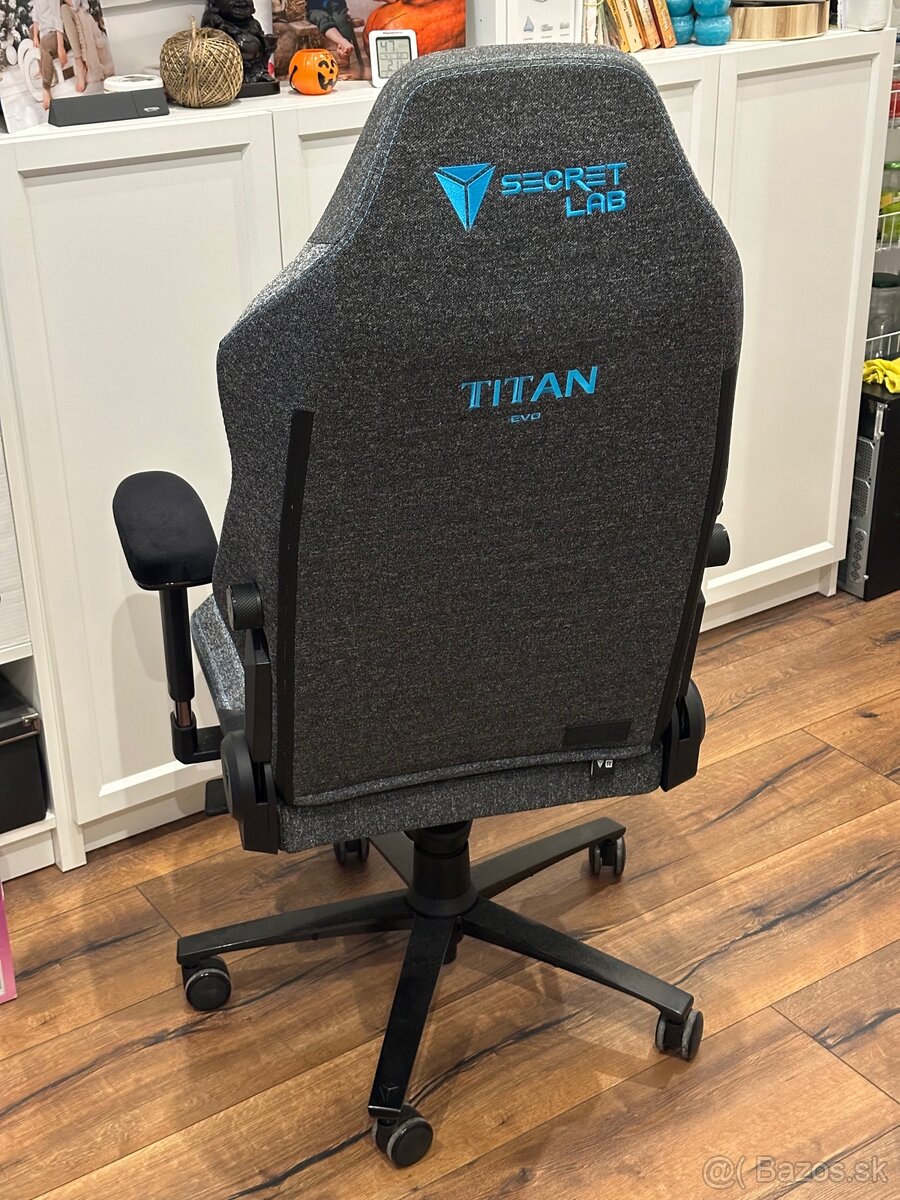 Secretlab Titan 2024 - 2