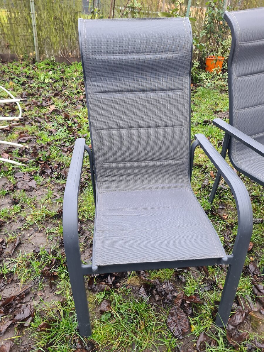 Záhradné stolicky - 2