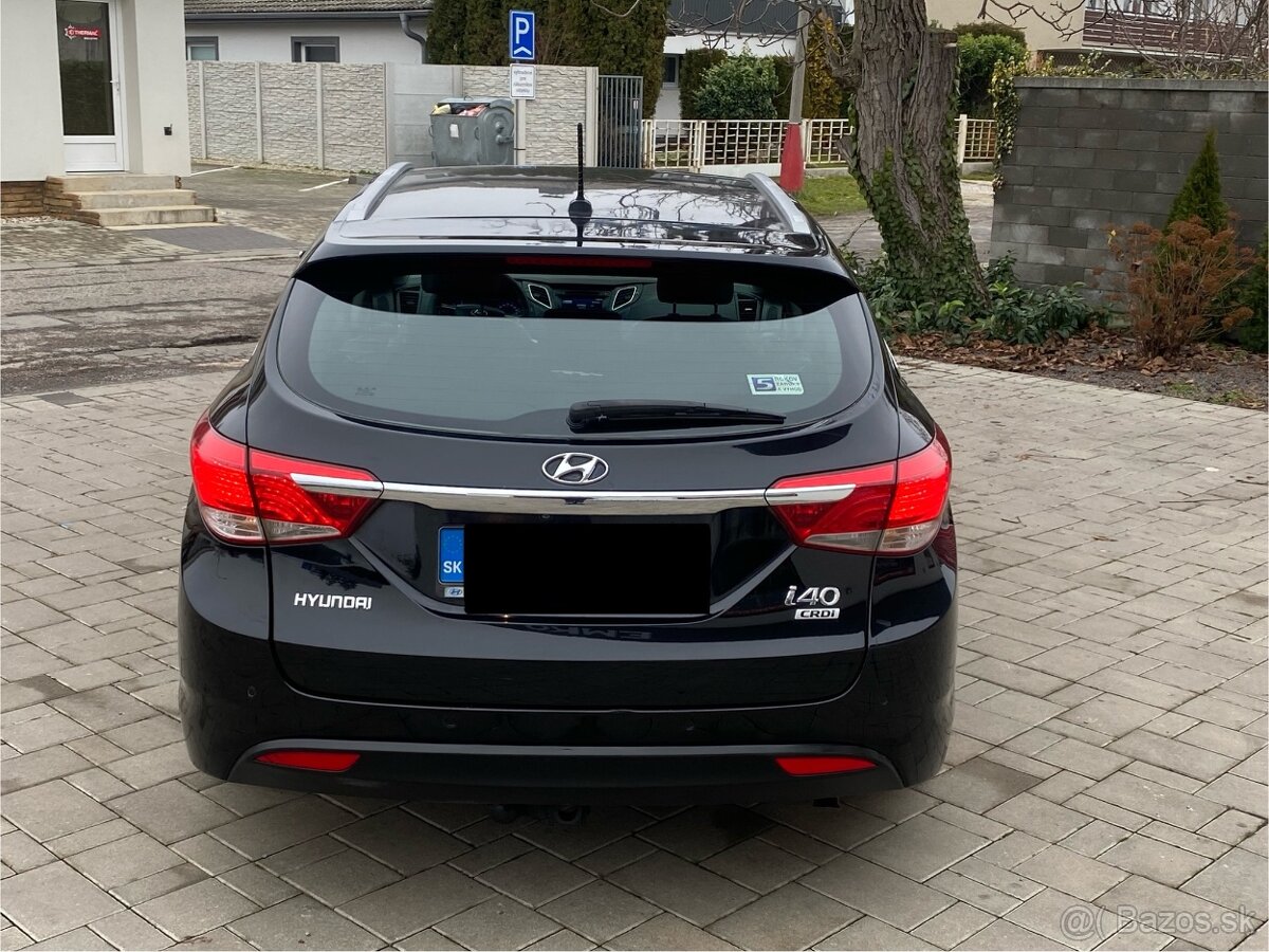 Predám Hyundai i40 SPORT CW(KOMBI) 1.7 CRDi R.V 2013 Kup SR - 2