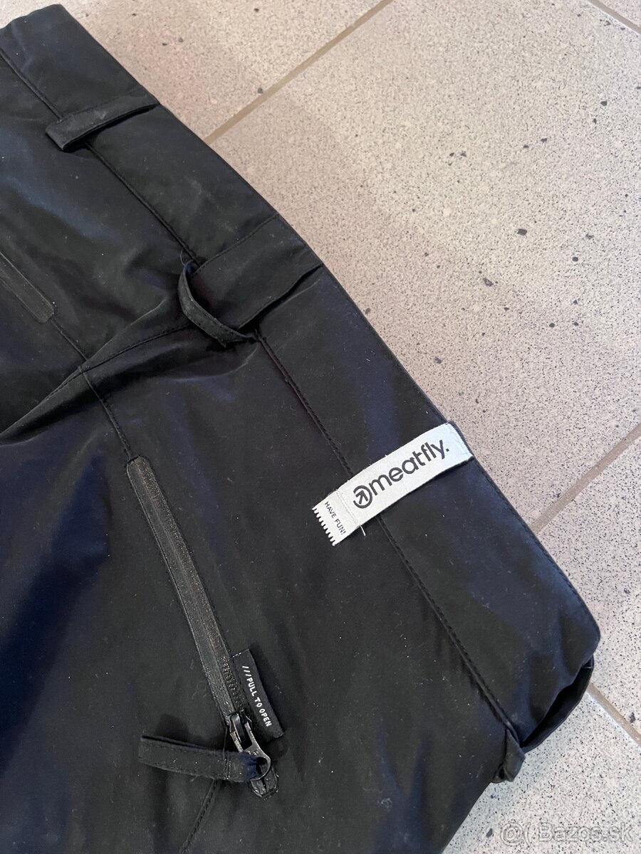 Predám snowboard oblečenie Meatfly - 2