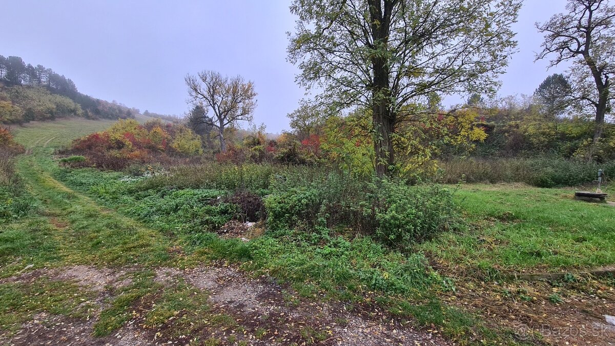 Pozemok/Záhrada 635m2 v obci Chrámec - 2