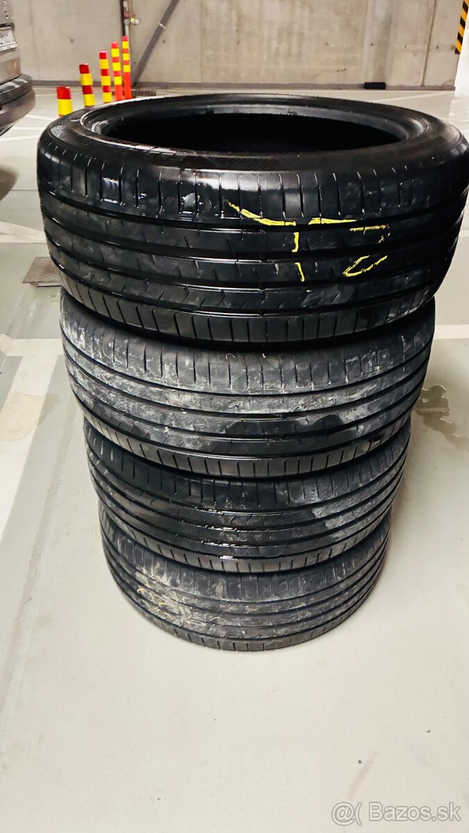 4ks letne pneu 235/45 zr18 - 2