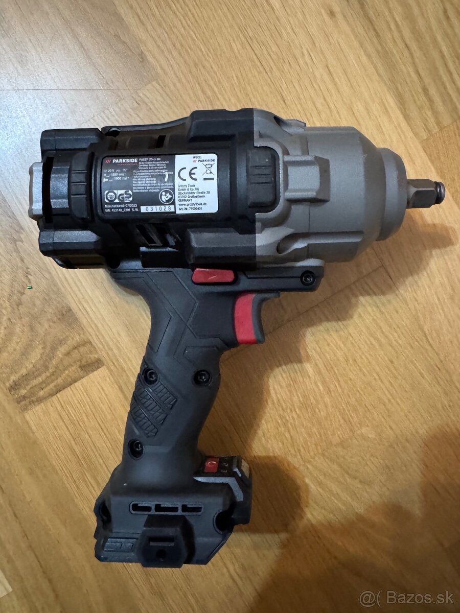 Aku rázový uťahovák - 2