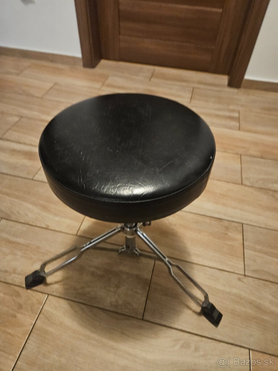Stolička k bicím - 2