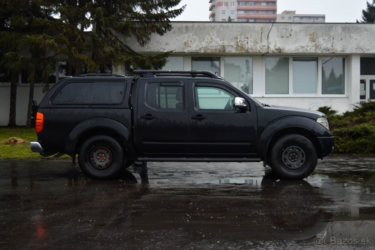 Nissan Navara DoubleCab 2.5D LE A/T - 2