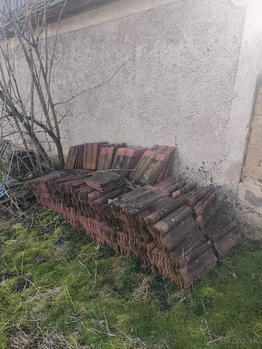 Predám starú betónovú škridľu - 2