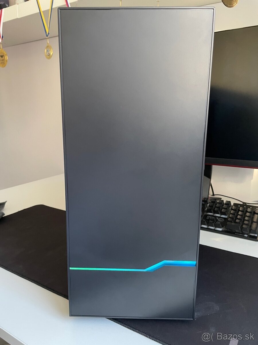 Predám výkonný herny pc - 2