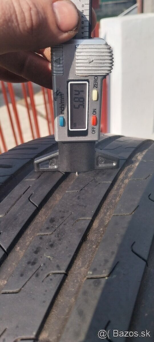 235/55 r18 letné pneumatiky ,Continental - 2