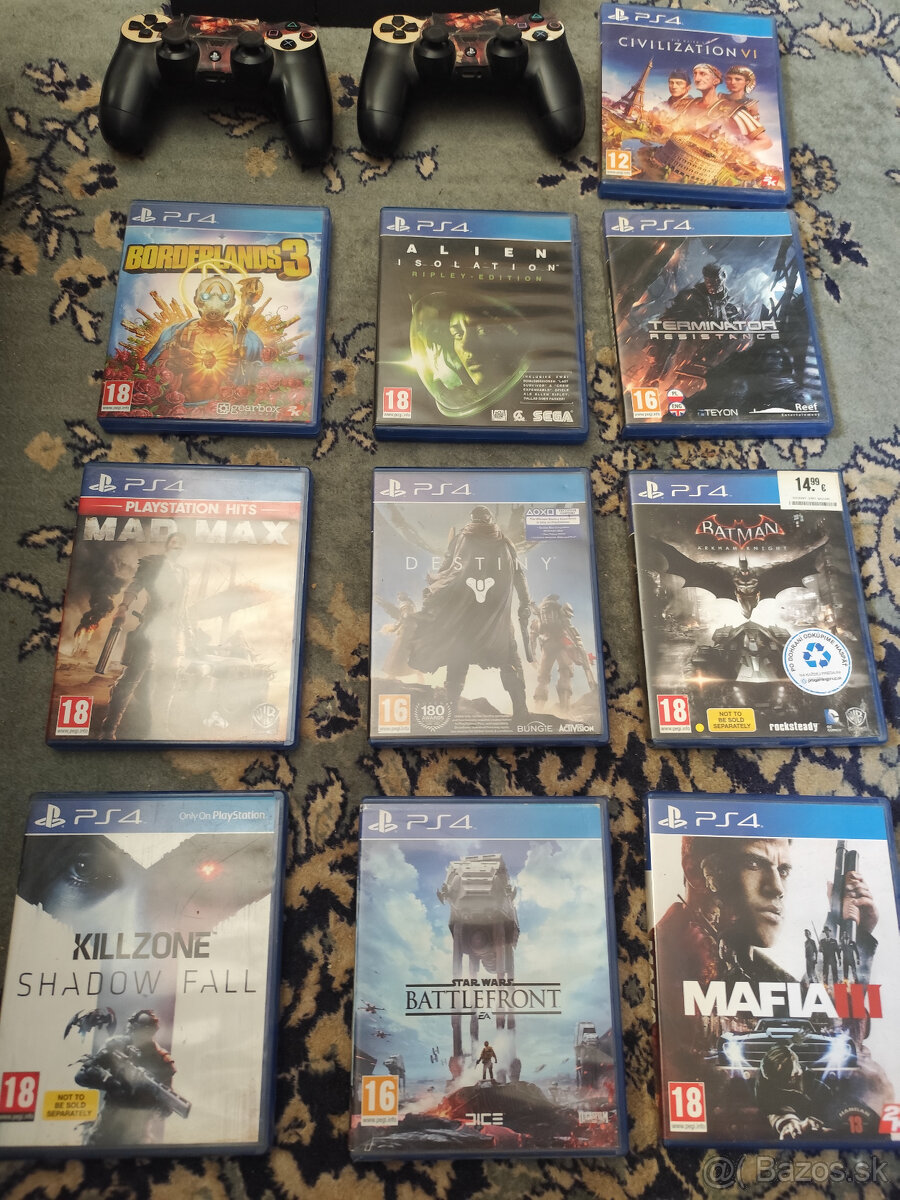 Predam PS4 1TB HDD, 10 hier, 2 ovladace - 2