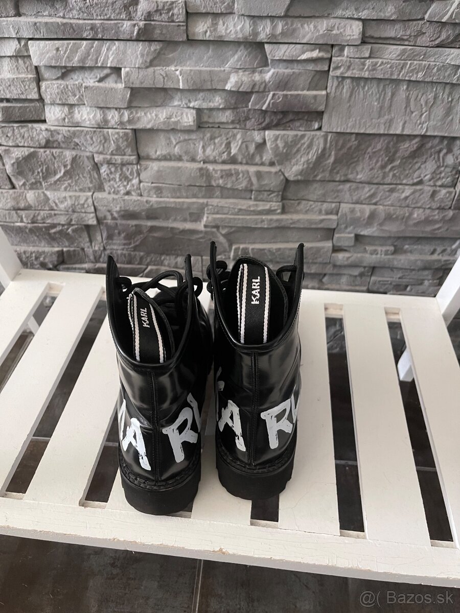 Karl Lagerfeld v37 - 2