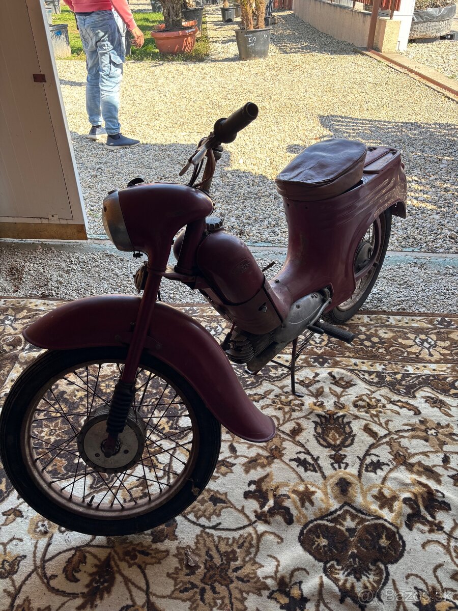 Jawa 555 - 2